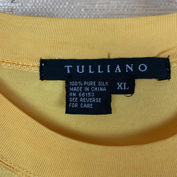 Tulliano Silk Crew Neck Short Sleeve T-Shirt - Picture 4 of 4